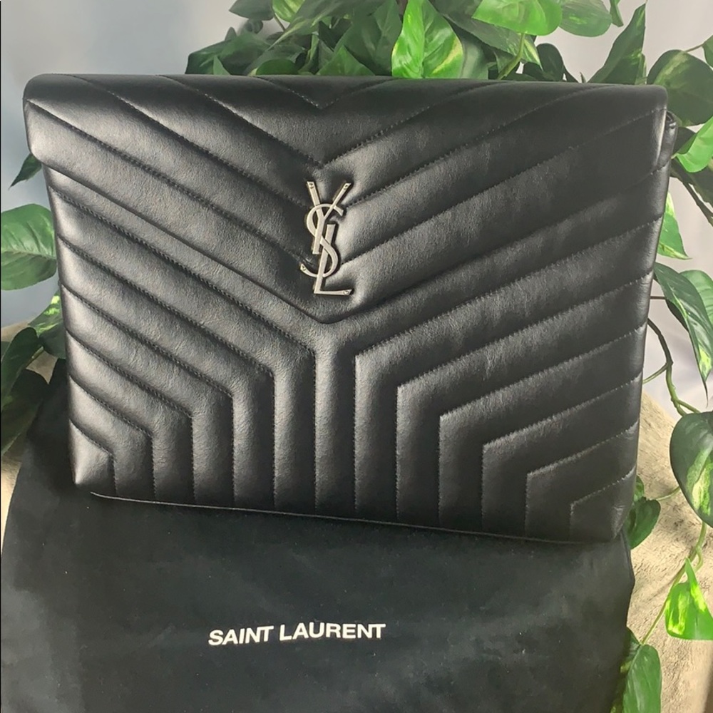 YSL Monogram Loulou Quilted Document Holder Leather Clutch RARE HARD TO FIND!